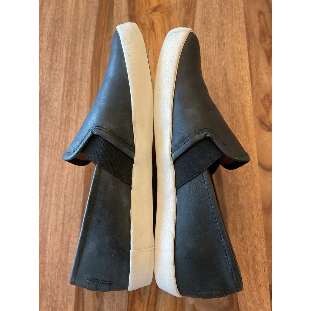 Frye Melanie Black Leather Slip On Sneakers Womens 8M Low Top 3479264-BLK